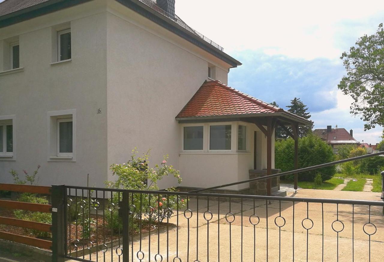 4-Zimmer Haus In Leipzig Exterior photo